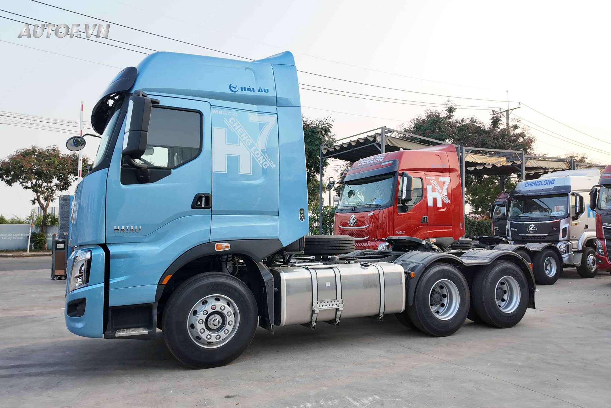 Đầu kéo Chenglong H7 Pro 450Hp - Cầu Láp